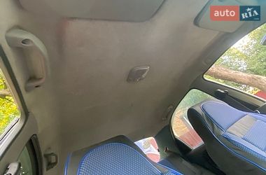 Седан Daewoo Sens 2003 в Новомиргороде