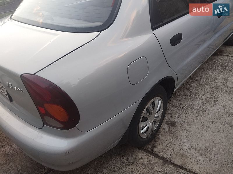 Седан Daewoo Sens 2011 в Луцке