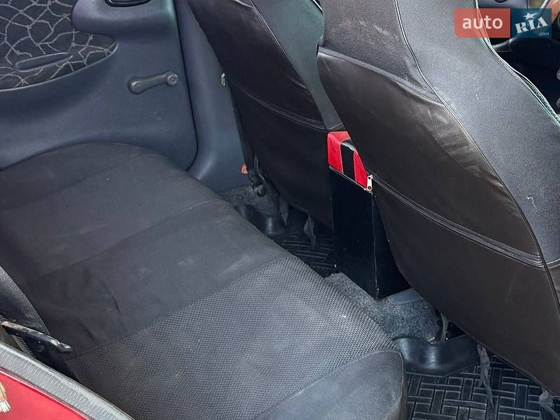 Седан Daewoo Sens 2004 в Золотоноші
