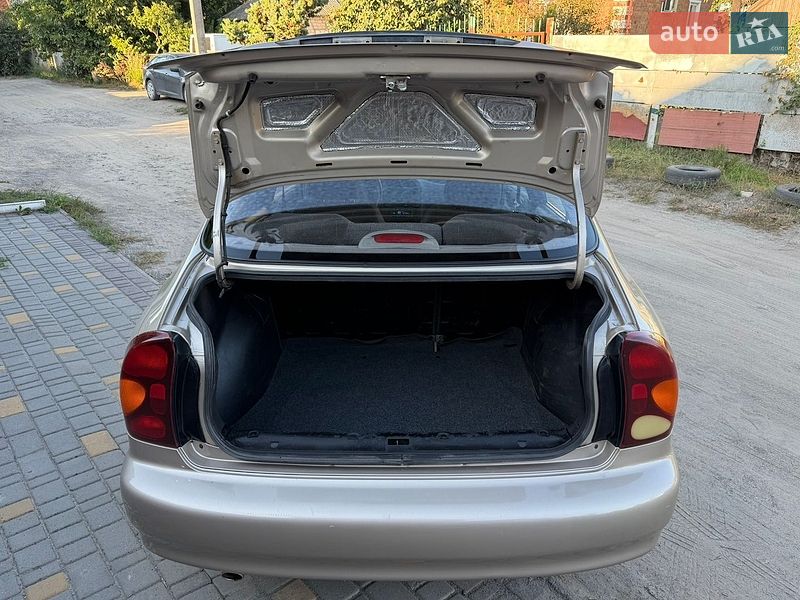 Седан Daewoo Sens 2012 в Днепре