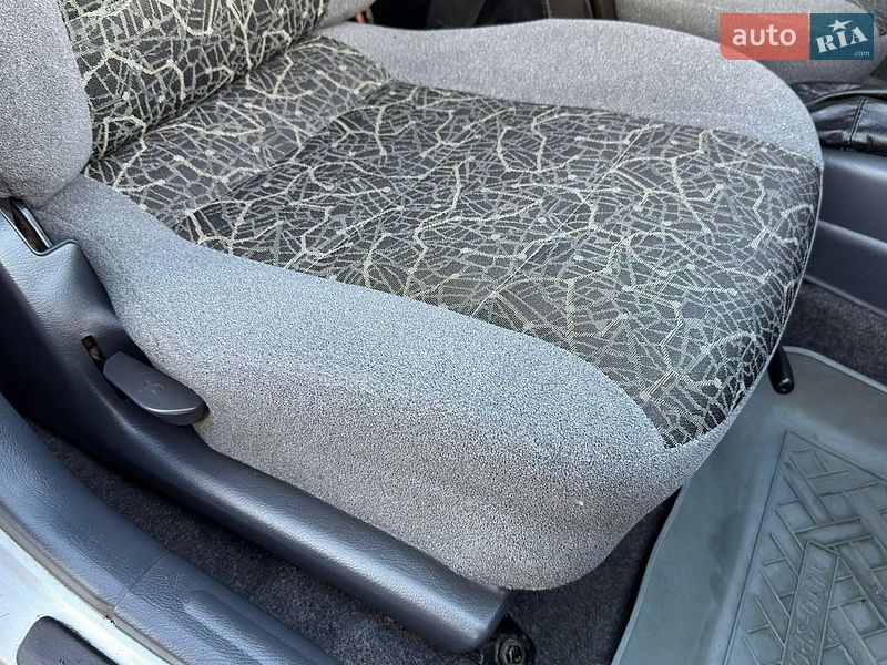 Седан Daewoo Sens 2004 в Кременчуці