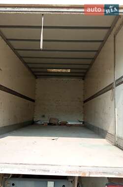 Грузовой фургон DAF 45 2000 в 