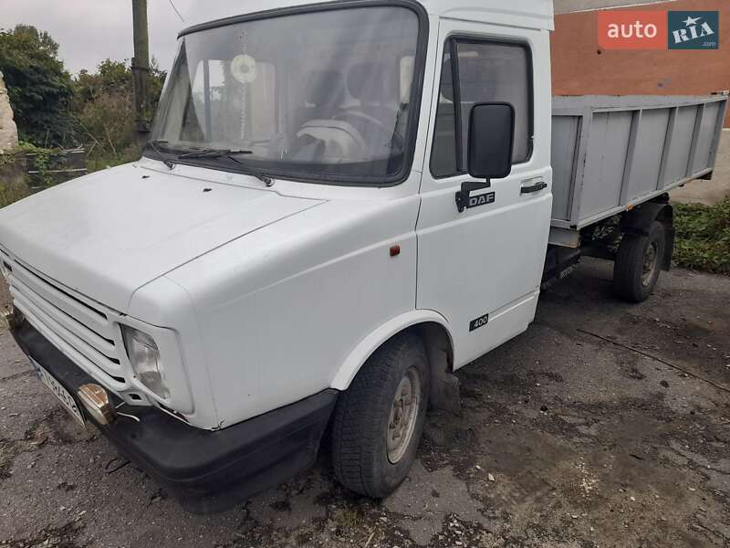 Мінівен DAF 600 1992 в Славуті