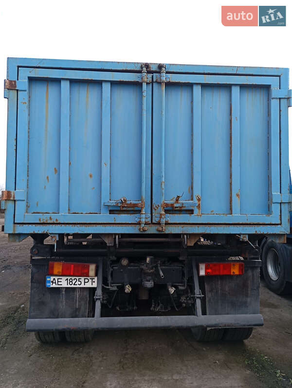 Самоскид DAF 75 2001 в Мукачевому