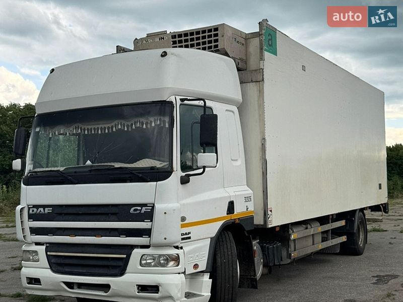 Рефрижератор DAF 75 2003 в Прилуках
