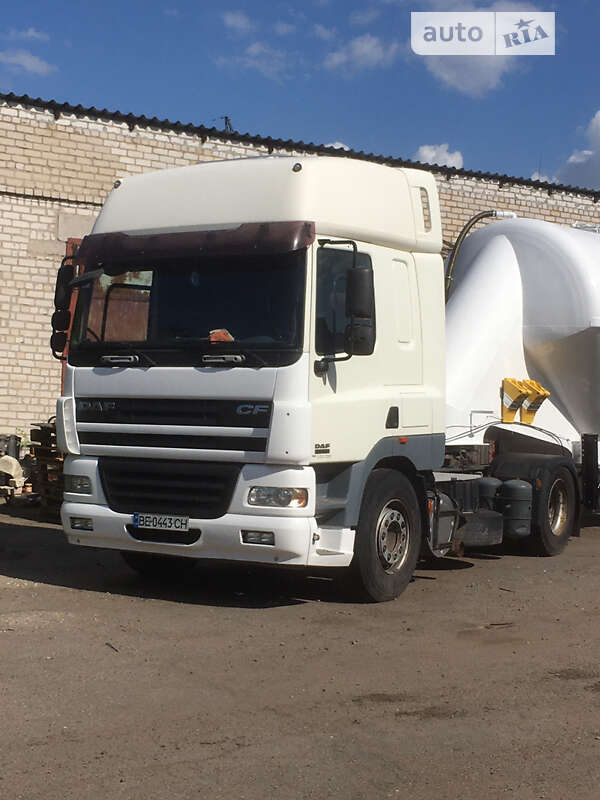 Тягач DAF 85 2006 в Николаеве