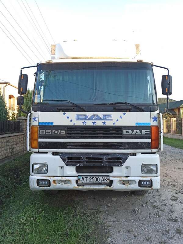 Тентованый DAF 85 2002 в Тысменице фото Тентованый DAF 85 2002 в Тысменице