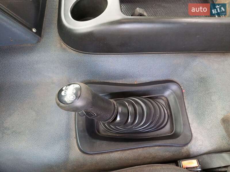 Самосвал DAF 85 1999 в Ровно