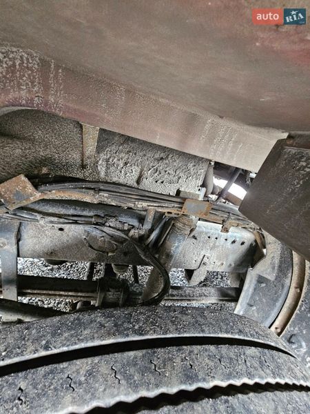 Тягач DAF 85 2005 в Кривом Роге