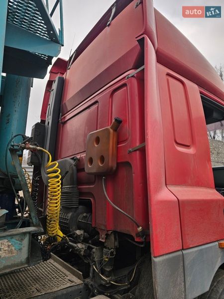 Тягач DAF 85 2005 в Кривом Роге