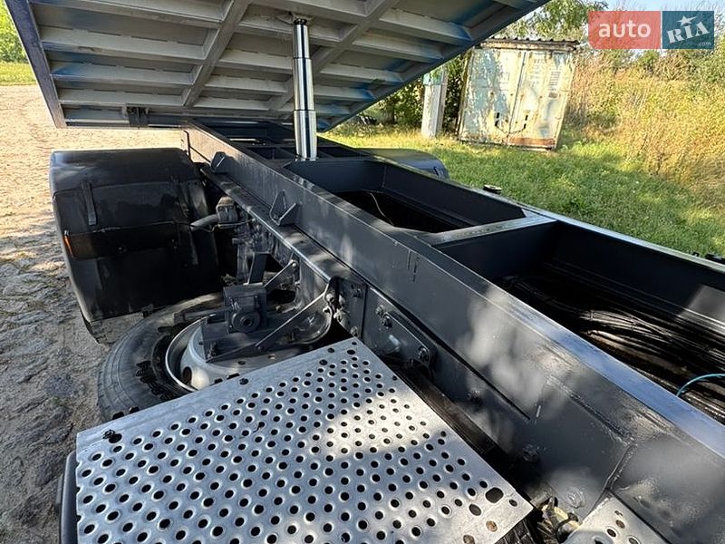 Самосвал DAF 85 2007 в Жашкове