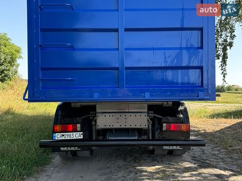 Самосвал DAF 85 2007 в Жашкове