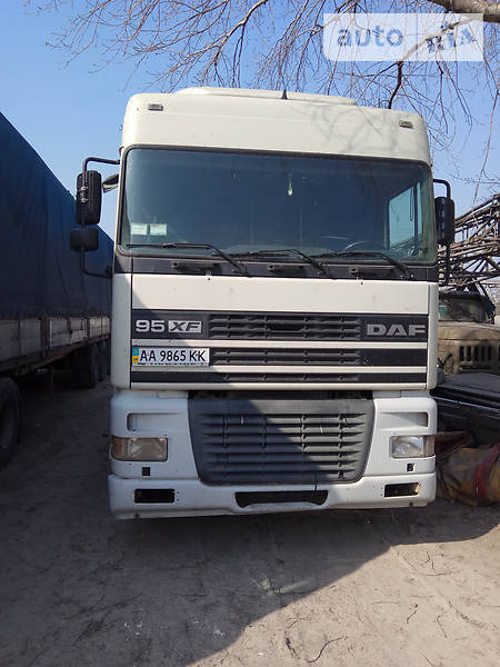 Daf 95 2003 года