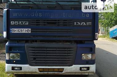 Контейнеровоз DAF 95 1999 в Одессе