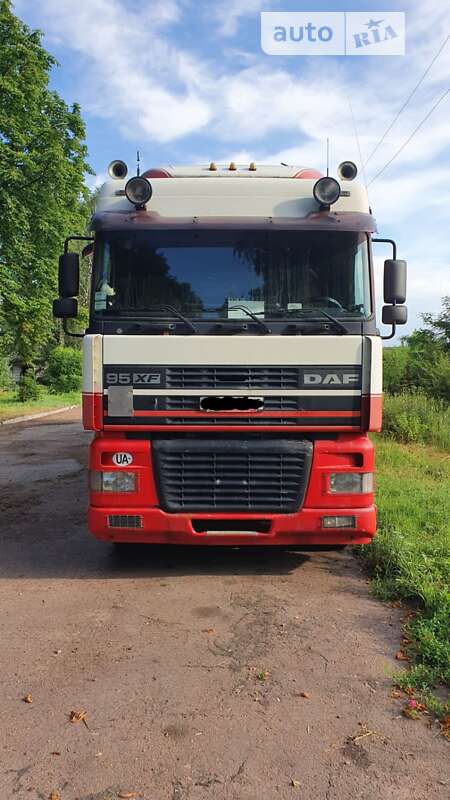 Рефрижератор DAF 95 2001 в Александрие