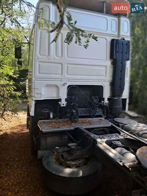 Тягач DAF 95 2004 в Одессе