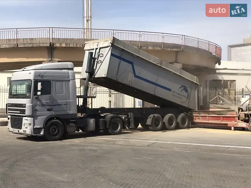 Зерновоз DAF 95 2003 в 