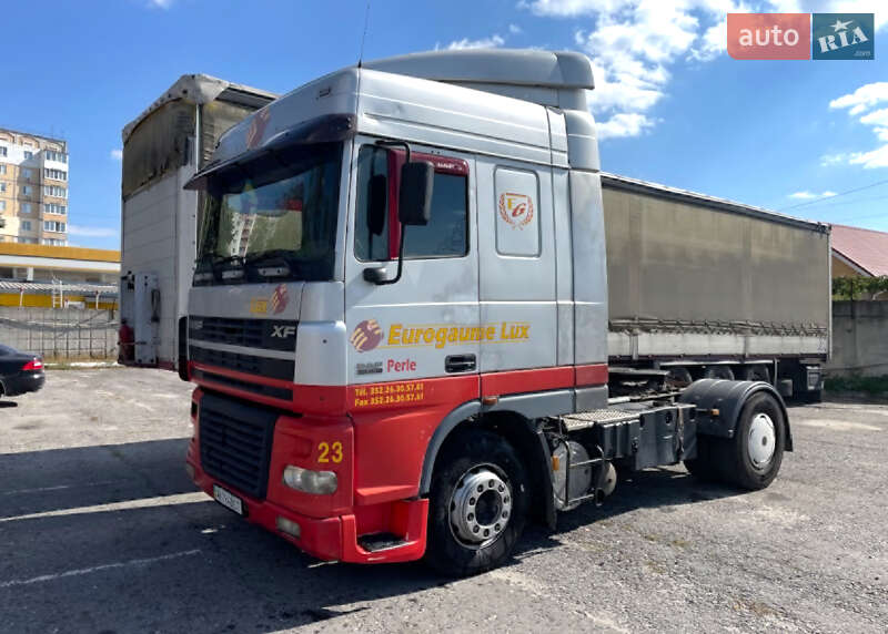Тягач DAF 95 2004 в Василькове