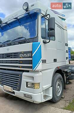 Тягач DAF 95 2001 в 