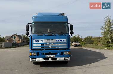 Тентований DAF 95 1996 в  фото 3 Тентований DAF 95 1996 в