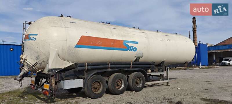 Тягач DAF 95 1999 в Днепре