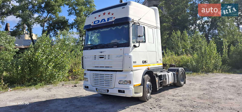 Тягач DAF 95 2003 в Киеве