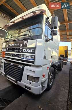 Тягач DAF 95 2000 в Кам'янському