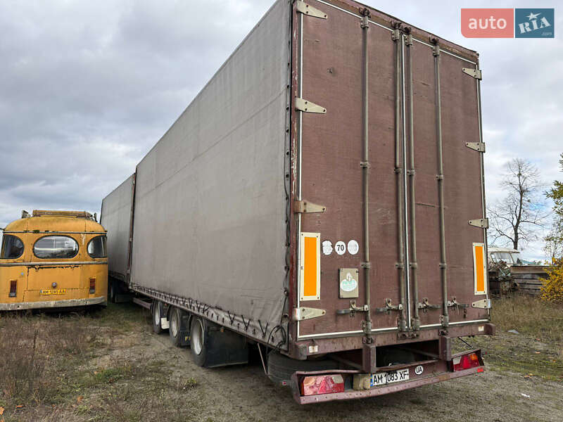 Грузовой фургон DAF 95 2002 в Емильчине