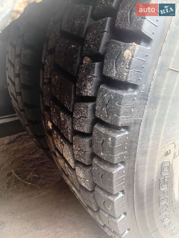 Грузовой фургон DAF 95 1995 в Днепре