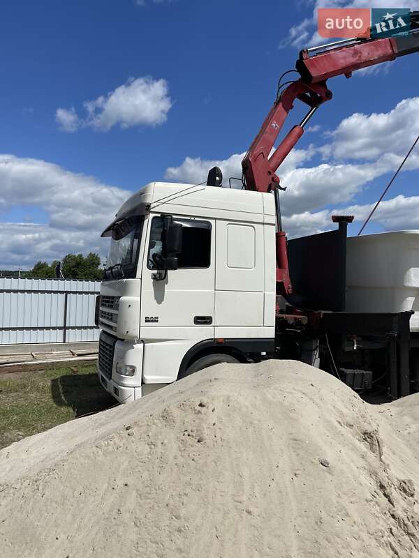 Кран-маніпулятор DAF 95 2004 в Борисполі