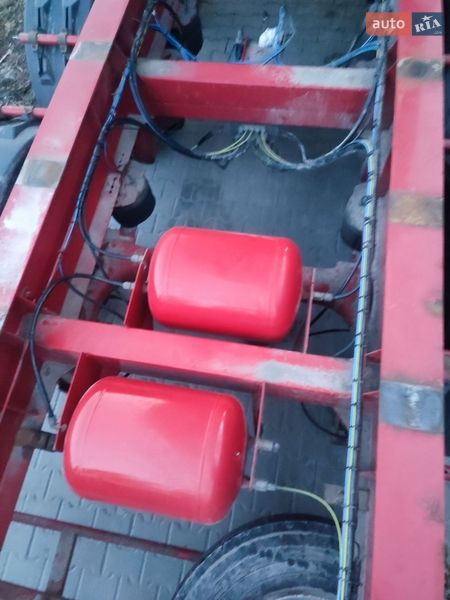 Самосвал DAF 95 2003 в Буче