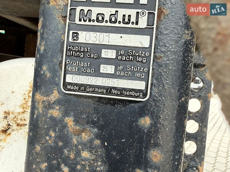 Тягач DAF 95 2002 в Львове