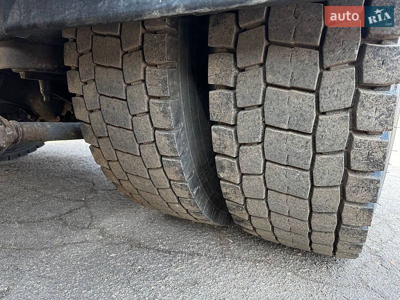 Тягач DAF 95 1999 в Благовещенском