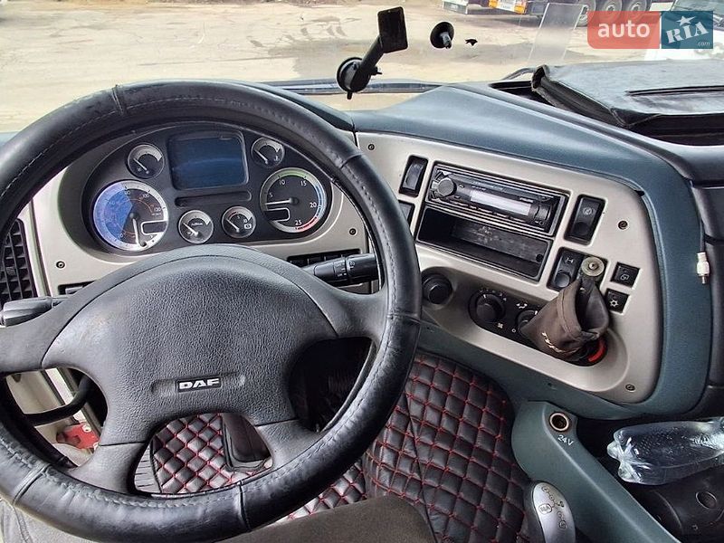 Тягач DAF 95 2005 в Одесі