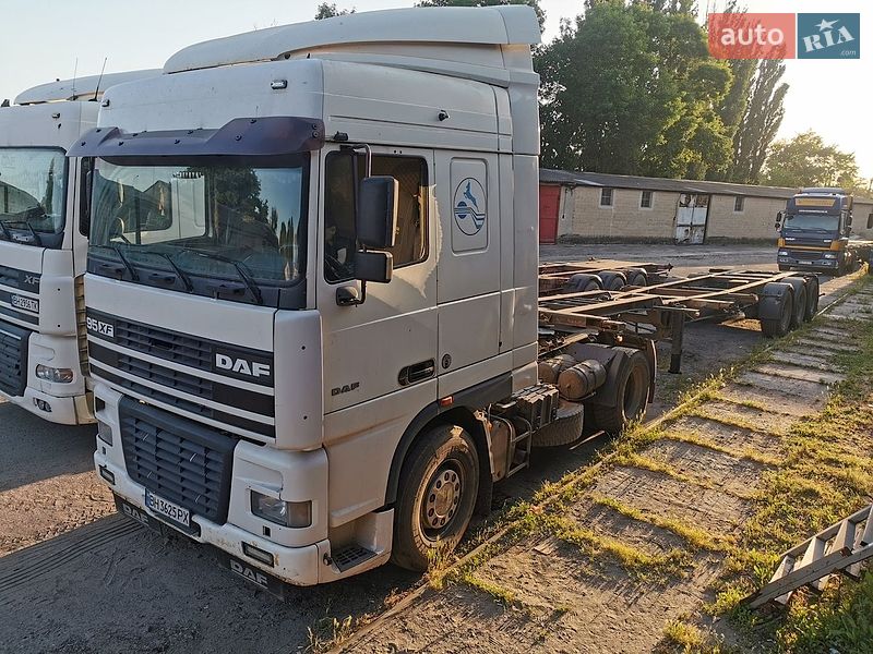 Контейнеровоз DAF 95 1998 в Одесі
