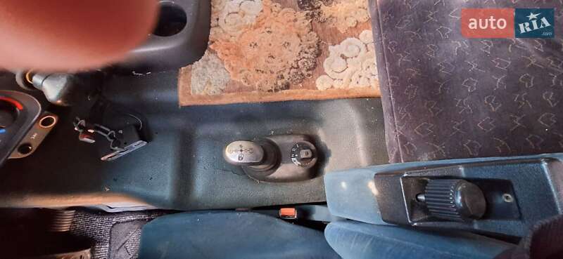 Вантажний фургон DAF AE 85XC 2005 в Переяславі