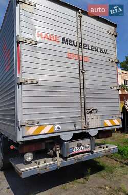 Грузовой фургон DAF AE 1999 в 