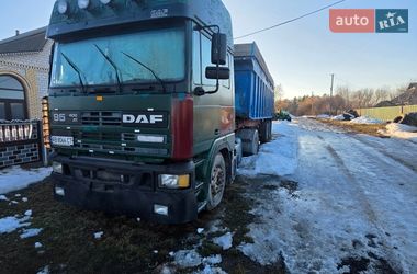 Тягач DAF ATI 1996 в Погребище