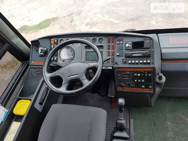 Туристический / Междугородний автобус DAF Berkhof 2002 в Чернигове