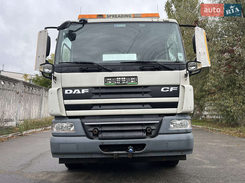 Тягач DAF CF 75 2013 в Києві фото 2 Тягач DAF CF 75 2013 в Києві