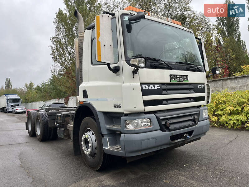 Тягач DAF CF 75 2013 в Києві фото 4 Тягач DAF CF 75 2013 в Києві