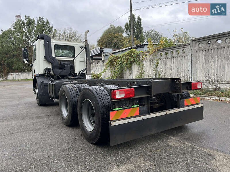 Тягач DAF CF 75 2013 в Киеве
