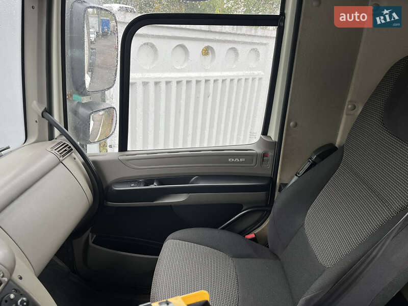 Тягач DAF CF 75 2013 в Киеве