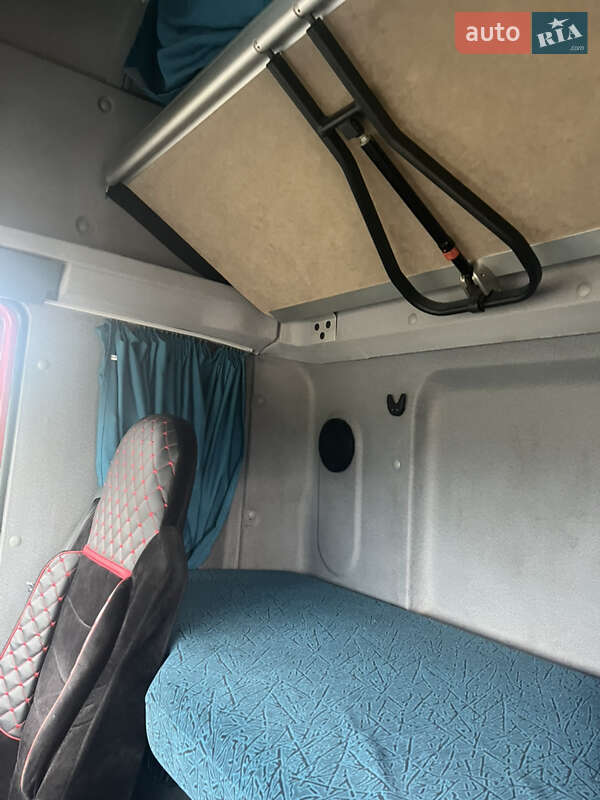 Тентований DAF CF 75 2002 в Києві