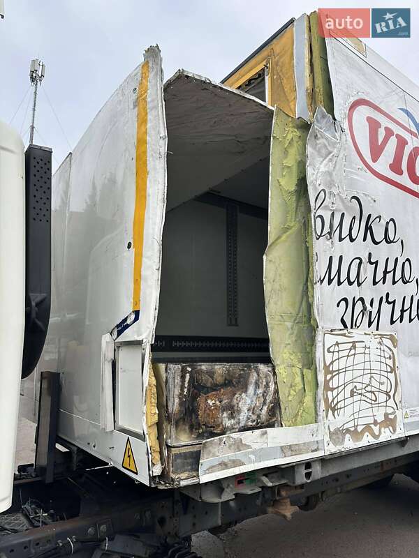 Контейнеровоз DAF CF 75 2008 в Черкасах
