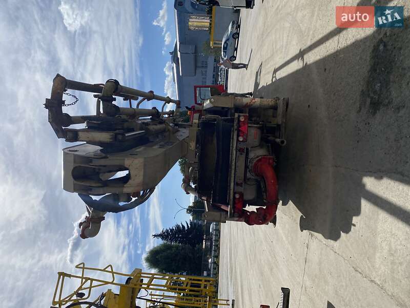 Бетононасос DAF CF 85 2007 в Львове