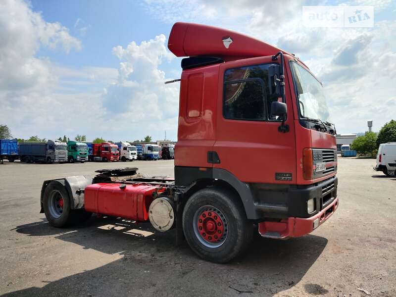 Тягач DAF CF 85 2001 в Новой Одессе