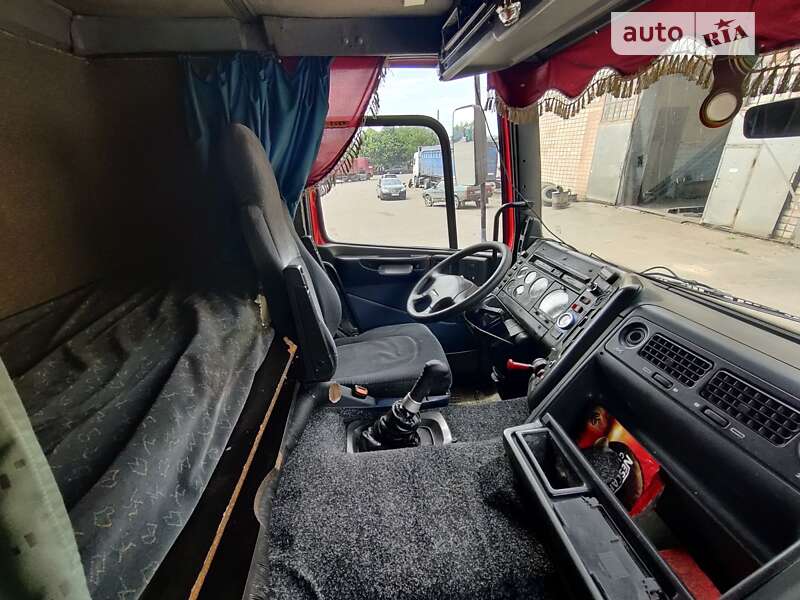 Тягач DAF CF 85 2001 в Новой Одессе