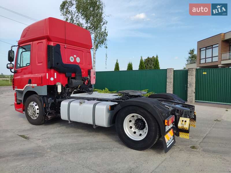 Тягач DAF CF 85 2011 в Славуте