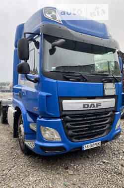 Тягач DAF CF 85 2014 в Дніпрі